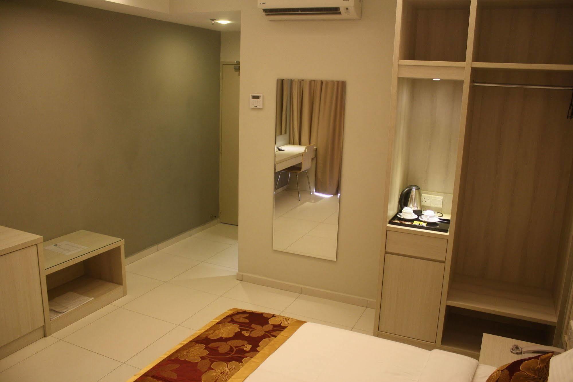 Aurora Hotel Melaka Zewnętrze zdjęcie