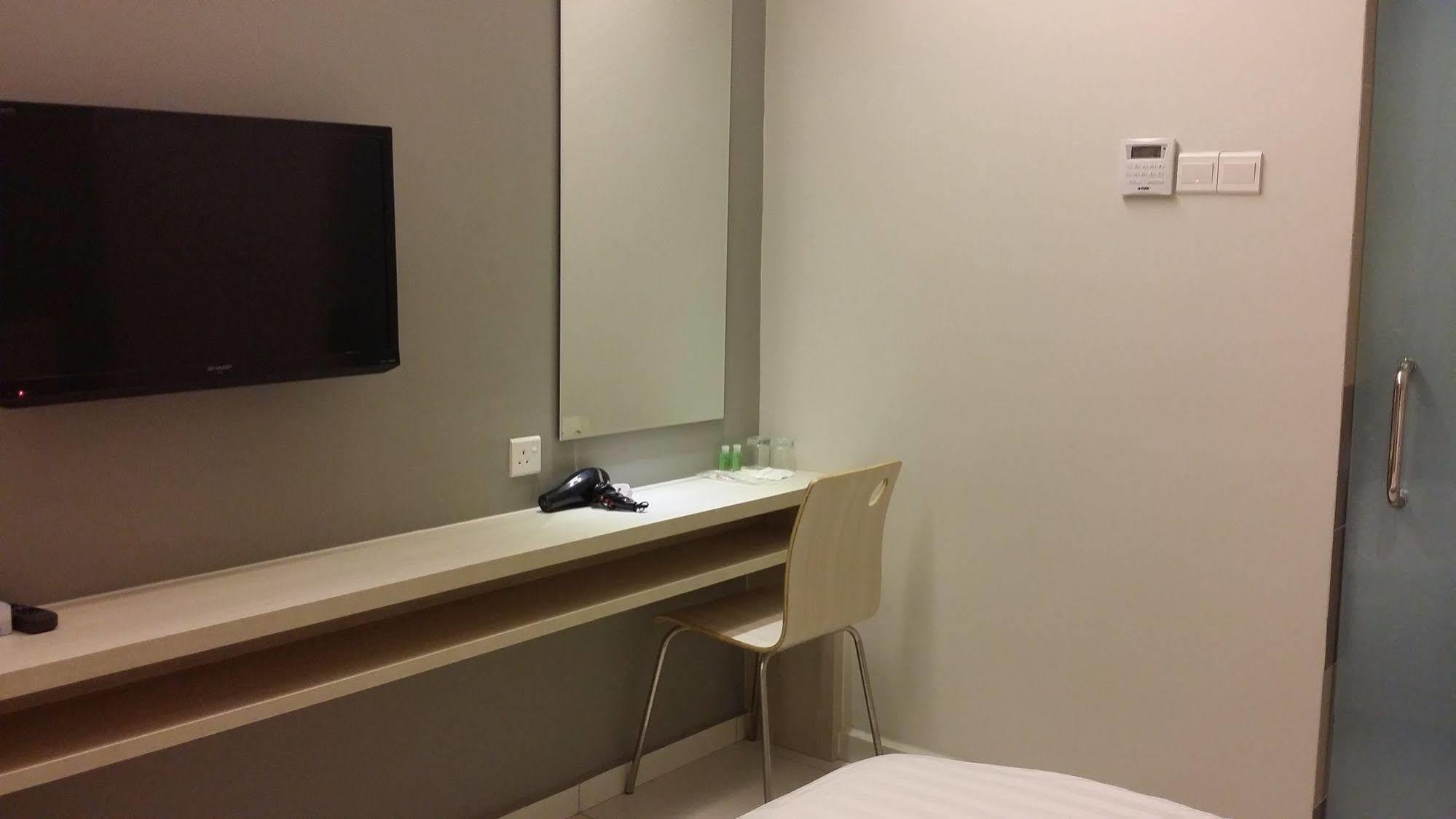 Aurora Hotel Melaka Zewnętrze zdjęcie